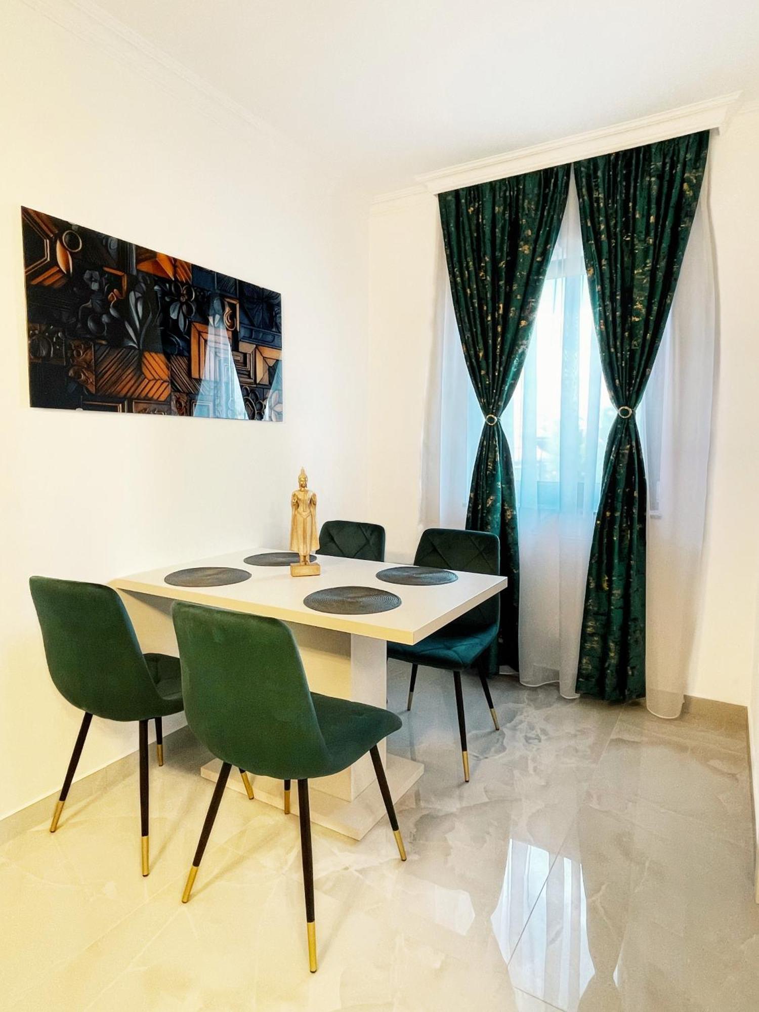 Rv Premium Apartments Arad Zewnętrze zdjęcie